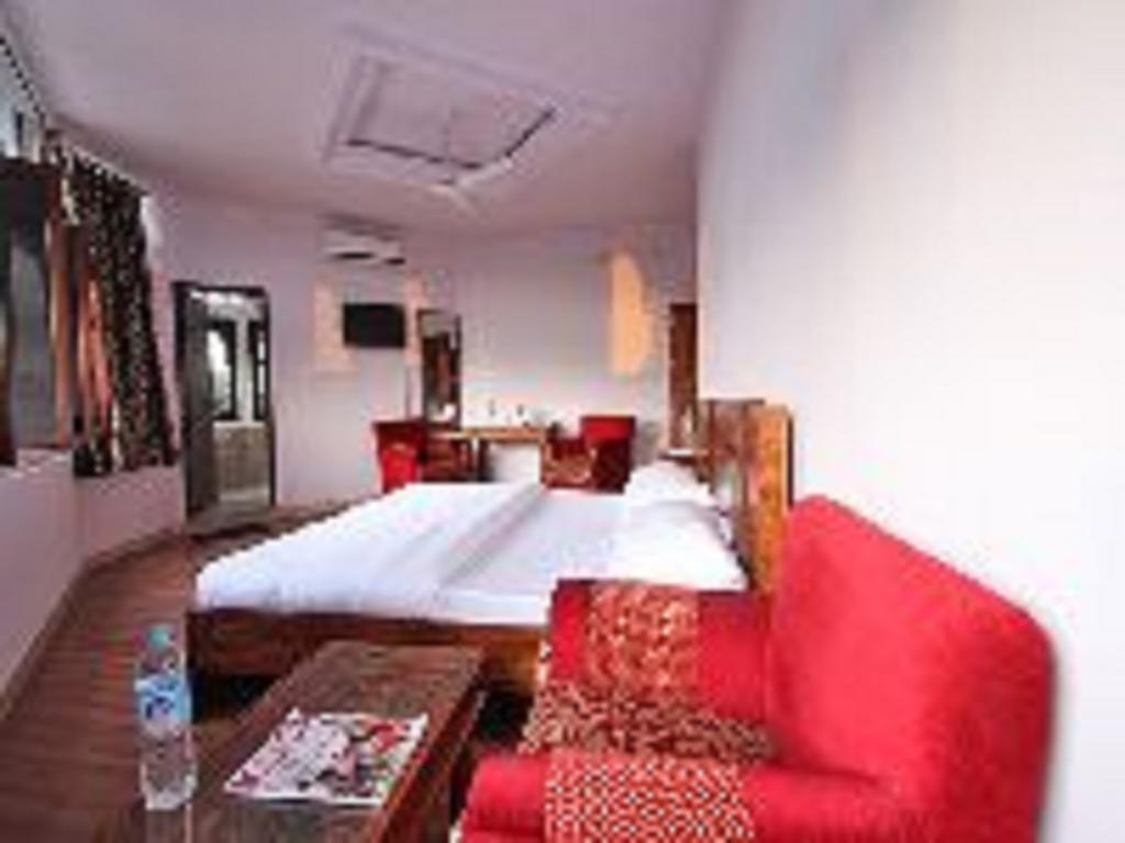 Fabhotel Prime Empire Palace Udaipur Værelse billede